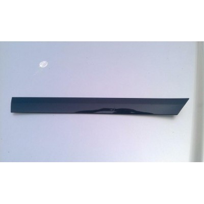 Arka Kapı Çıtası Mercedes C Serisi