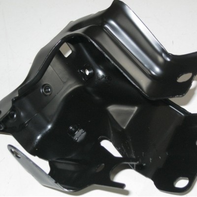 Ön Tampon Montaj Braketi - Sağ Mercedes E Serisii