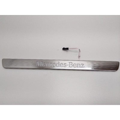 Ön Kapı Eşiği Mercedes CLA Serisi (Mercedes Benz Yazılı) Ön Kapı Eşiği Mercedes CLA Serisi (Mercedes Benz Yazılı)