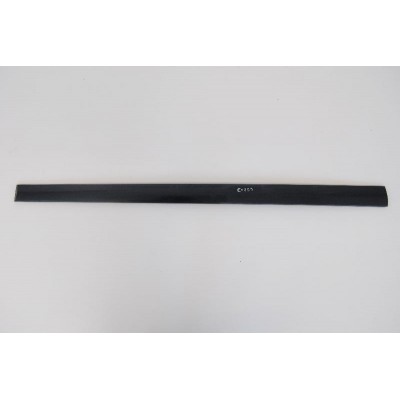 Ön Kapı Çıtası Mercedes C Serisi Ön Kapı Çıtası Mercedes C Serisi