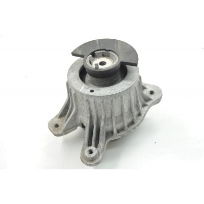 Motor Kulağı Mercedes C Serisi Motor Kulağı Mercedes C Serisi