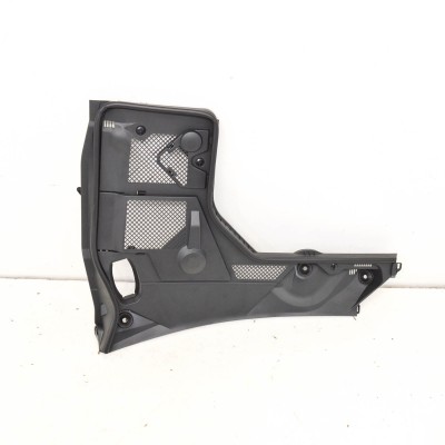 Ön Cam Silecek Kapağı Mercedes C Serisi Ön Cam Silecek Kapağı Mercedes C Serisi