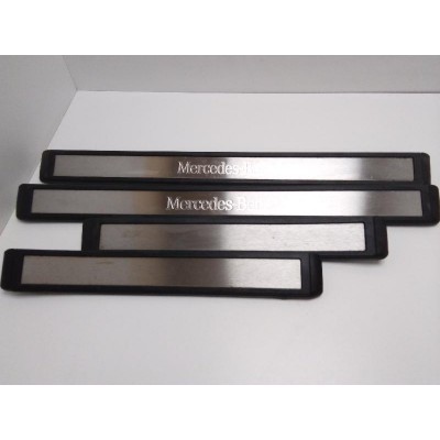 Arka Kapı Eşiği Mercedes-Benz Yazısı - Sağ Mercedes E Serisi