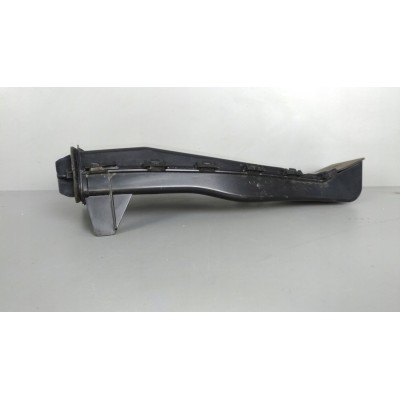 Hava Tahliye Kanalı Mercedes C Serisi Hava Tahliye Kanalı Mercedes C Serisi