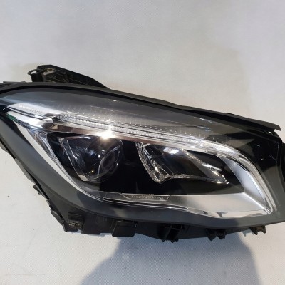 Mercedes A Serisi Far - Sağ Mercedes A Serisi Far - Sağ