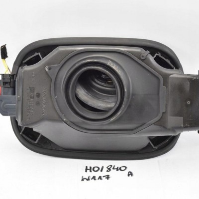 Yakıt Deposu Dolum Yuvası Mercedes CLA Serisi  Yakıt Deposu Dolum Yuvası Mercedes CLA Serisi