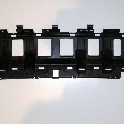 Arka Tampon Tutucu Mercedes C Serisi Arka Tampon Tutucu Mercedes C Serisi