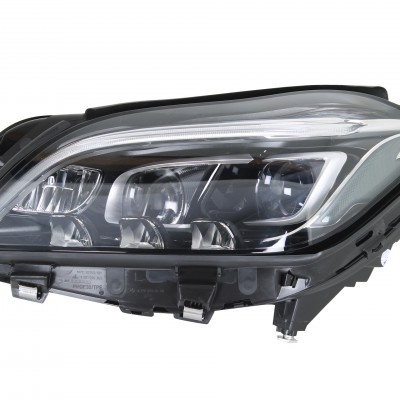 Far Sol Mercedes CLS Serisi Far Sol Mercedes CLS Serisi