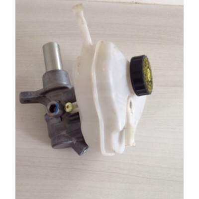 Fren Hidrolik Deposu Mercedes E Serisi Fren Hidrolik Deposu Mercedes E Serisi