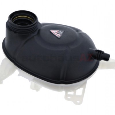 Yedek Su Deposu Mercedes C Serisi Yedek Su Deposu Mercedes C Serisi