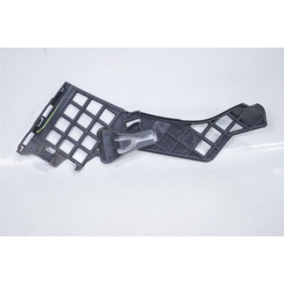 Ön Tampon Yan Braketi Mercedes CLA Serisi