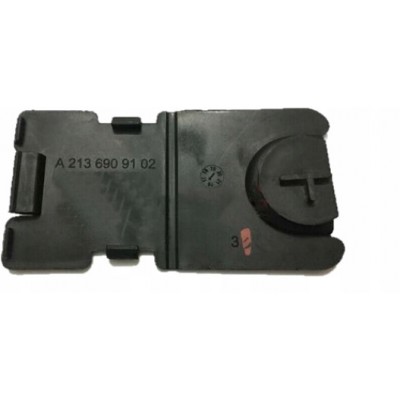 Ön Çamuruk Davlumbazı Kapağı Sağ Mercedes E Serisi Ön Çamuruk Davlumbazı Kapağı Sağ Mercedes E Serisi