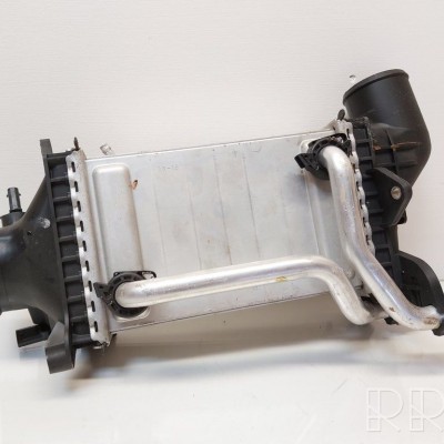 Intercooler Radyatörü Turbo Soğutucu Mercedes E Serisi Intercooler Radyatörü Turbo Soğutucu Mercedes E Serisi