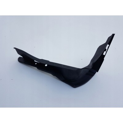 Ön Tampon Alt Braketi Mercedes C Serisi Ön Tampon Alt Braketi Mercedes C Serisi