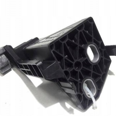 Radyatör Montaj Braketi Mercedes C Serisi Radyatör Montaj Braketi Mercedes C Serisi