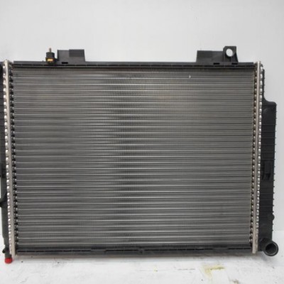 Su Radyatörü Mercedes E Serisii