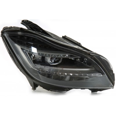 Far Sağ Mercedes CLS Serisi Far Sağ Mercedes CLS Serisi