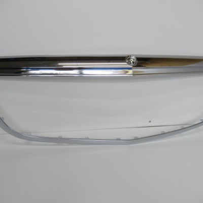 Ön Panjur Çerçevesi Nikelaj Mercedes E Serisi Ön Panjur Çerçevesi Nikelaj Mercedes E Serisi