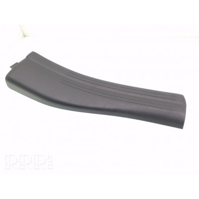 Arka Kapı İç Eşiği Mercedes CLA Serisi  Arka Kapı İç Eşiği Mercedes CLA Serisi