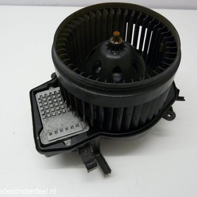 Fan Motoru Mercedes C - CLK Serisi Fan Motoru Mercedes C - CLK Serisi