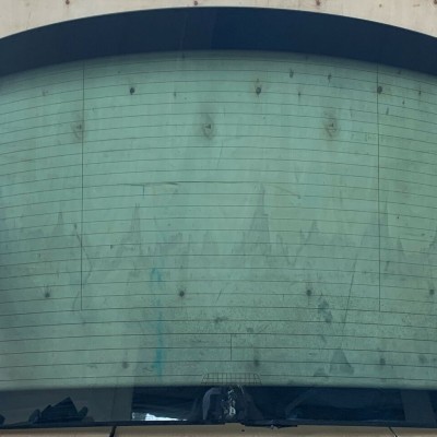 Arka Cam ( Mavi ) Mercedes CLS Serisi Arka Cam ( Mavi ) Mercedes CLS Serisi